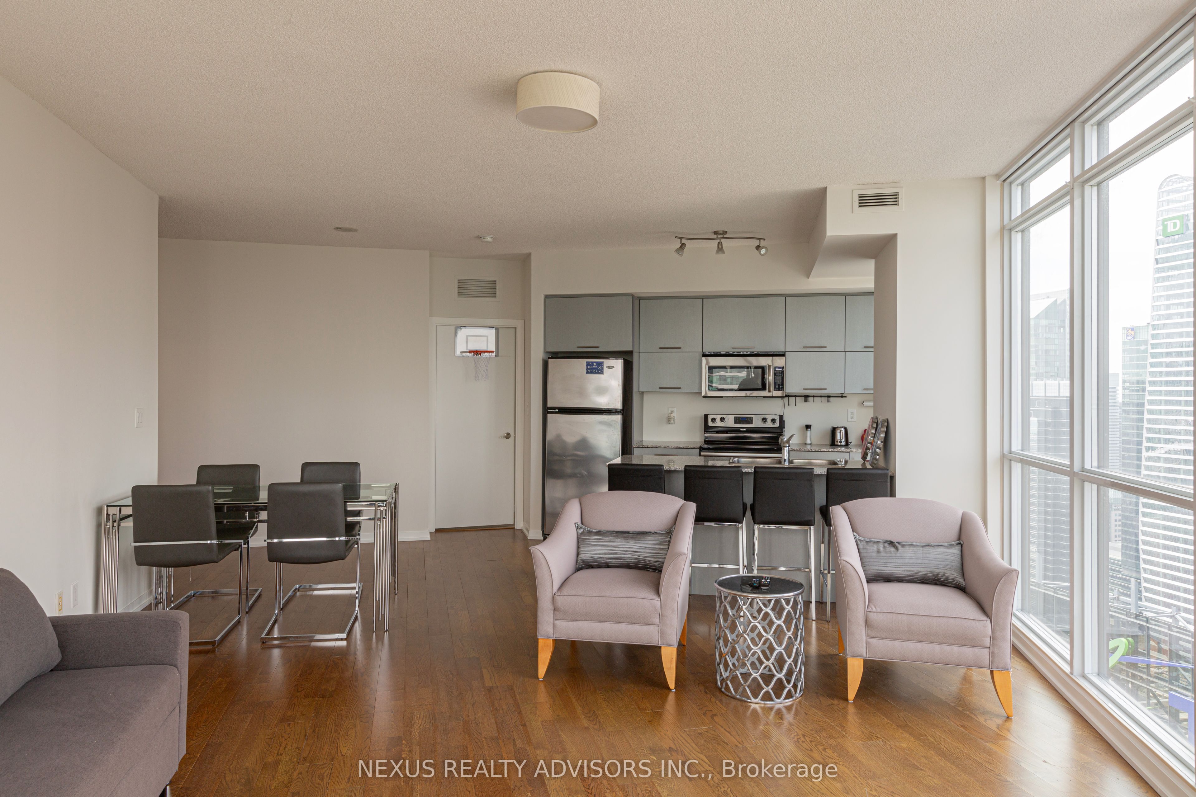 65 Bremner Boulevard, #4708