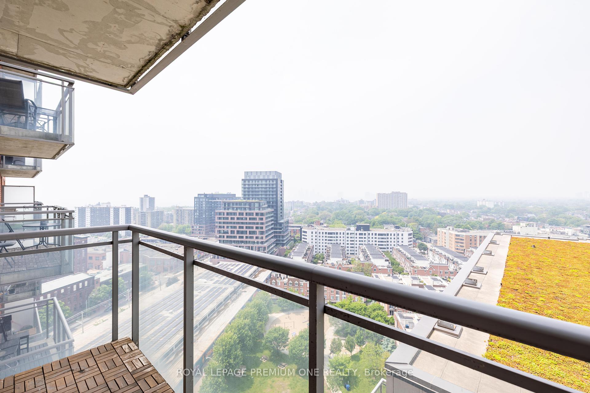 1 Bedroom Condo at 38 Joe Shuster, Toronto For sale
