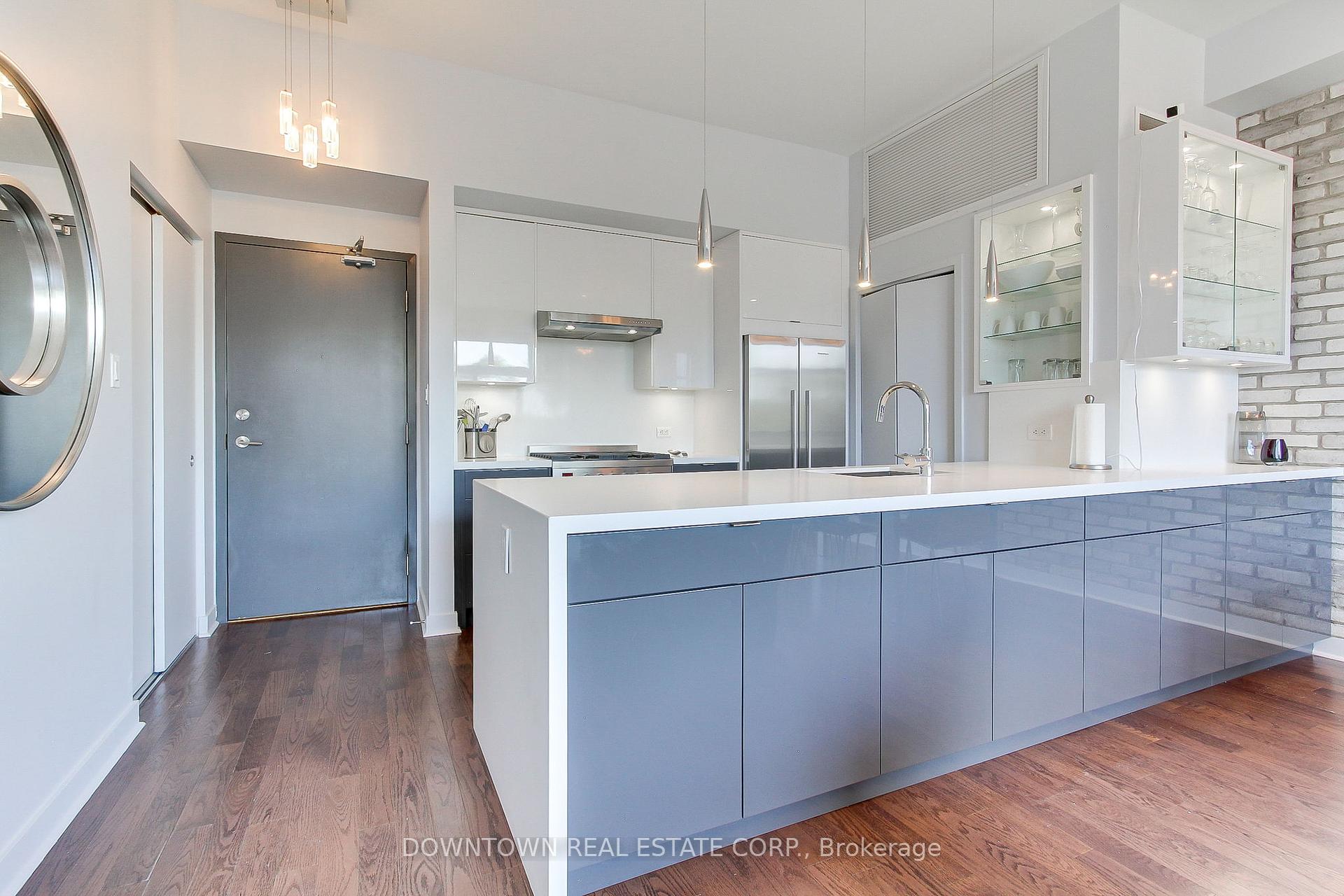 2 Bedrooms Condo at 53 Colgate, Toronto For sale