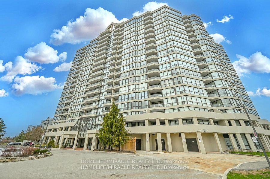 3 Bedrooms Condo at 5 Rowntree, Toronto For sale