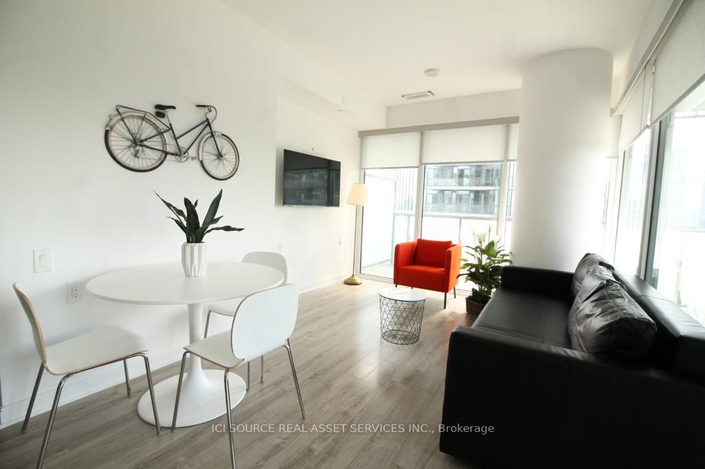 42 Charles Street E, #2104
