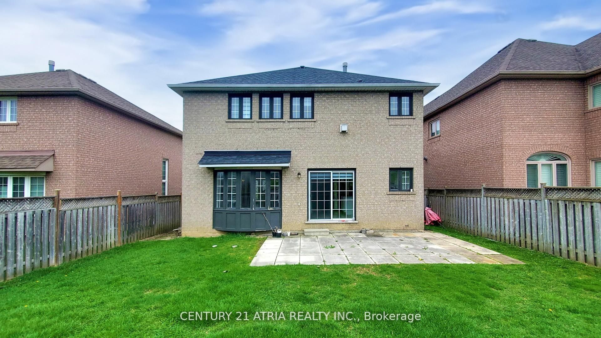 323 Bristol Road E