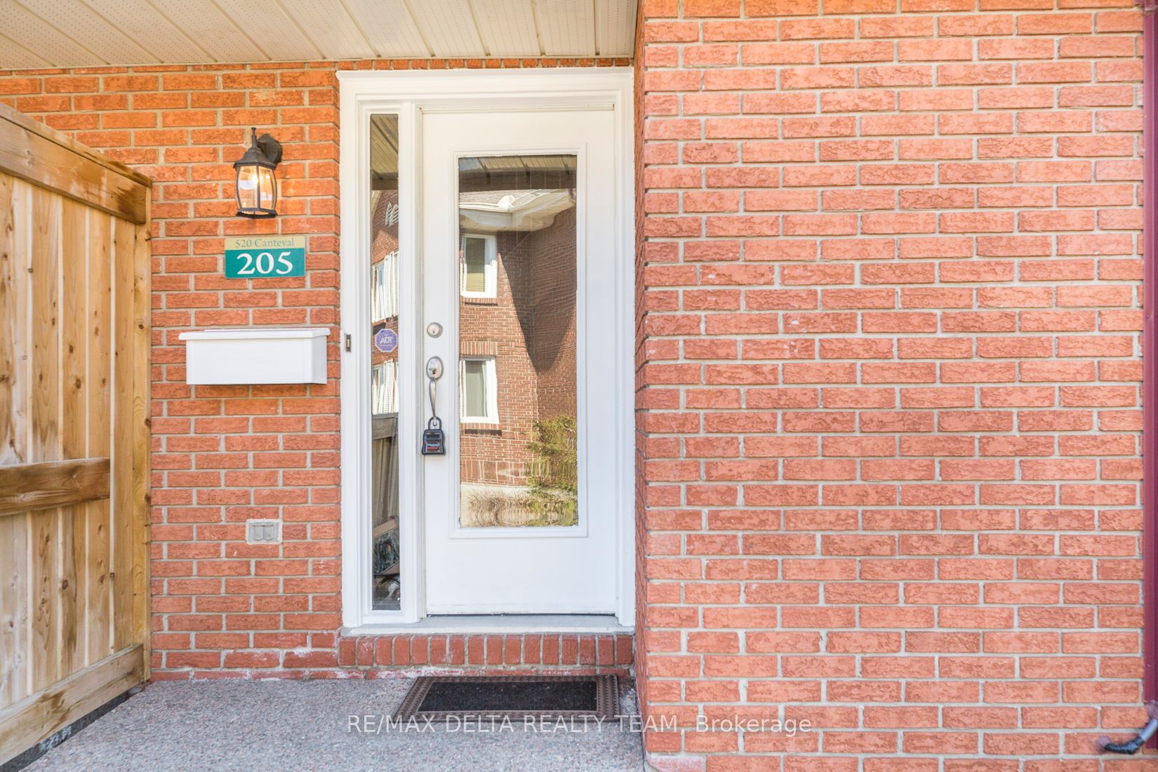 520 Canteval Terrace, #205