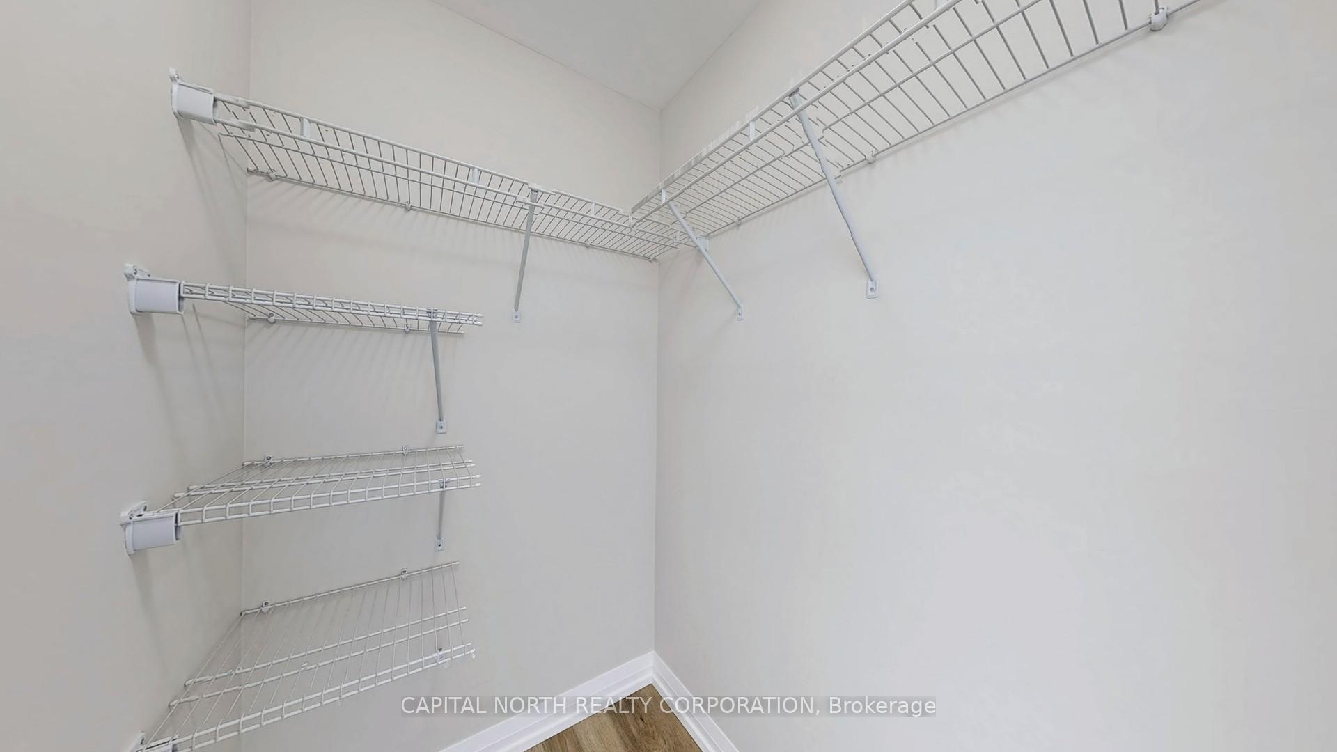 2 Bedrooms Condo at 460 Adelaide,  Toronto For sale
