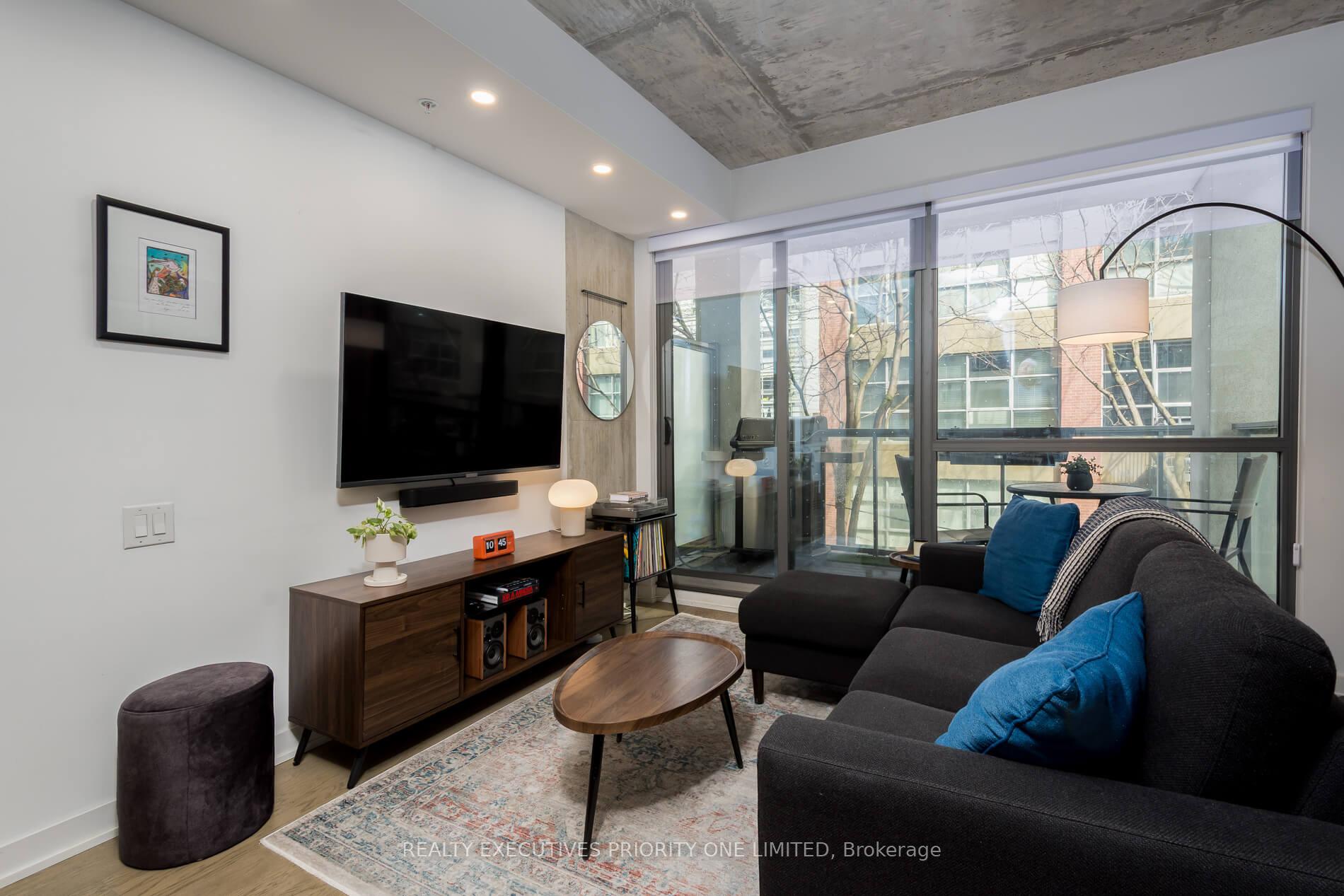 1 Bedroom Condo at 39 Brant, Toronto For sale