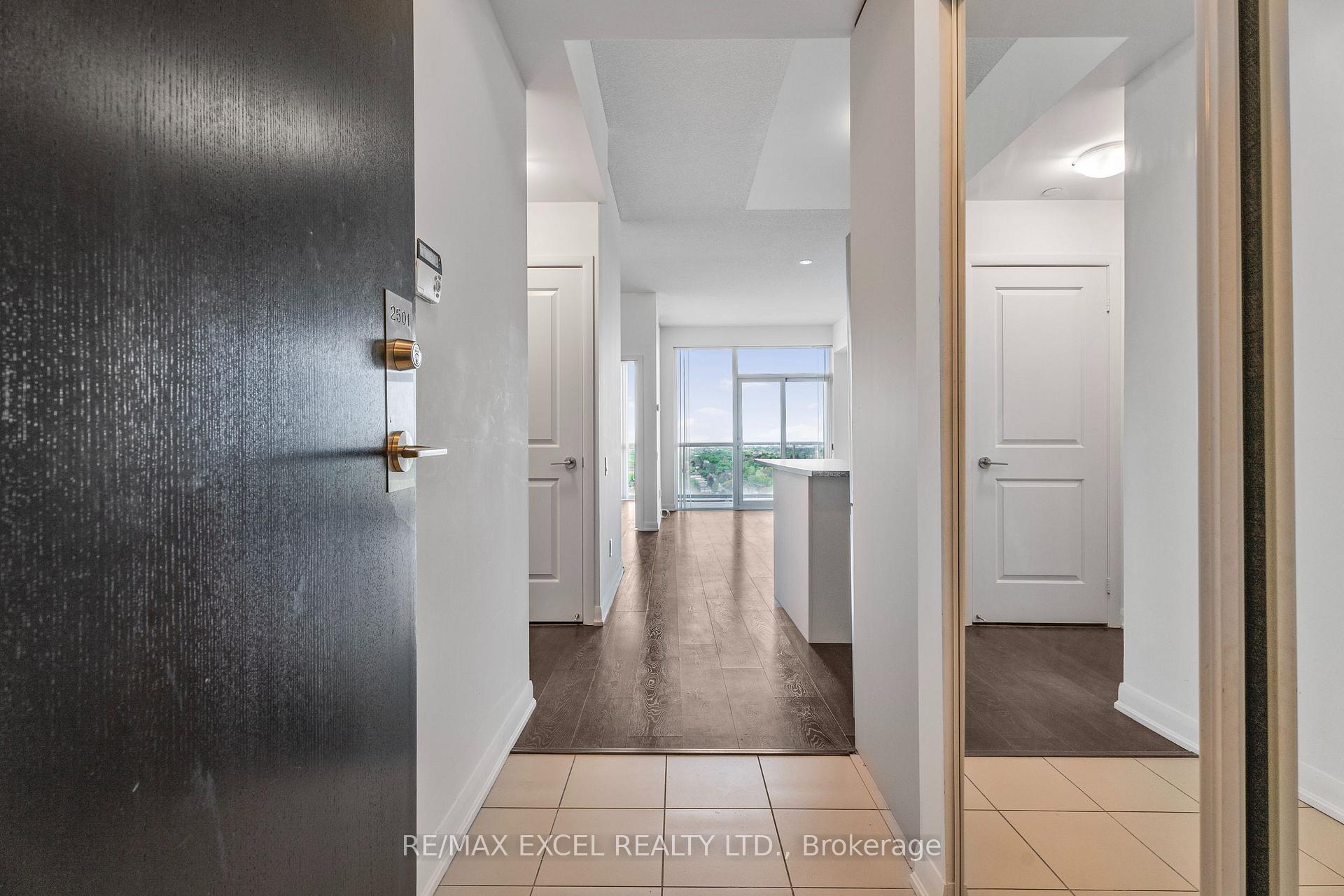 2 Bedrooms Condo at 5162 Yonge, Toronto For sale