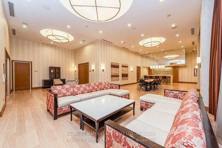 2 Bedrooms Condo at 100 Harrison Garden, Toronto For sale