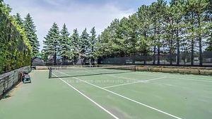 2 Bedrooms Condo at 7440 Bathurst, Vaughan For sale