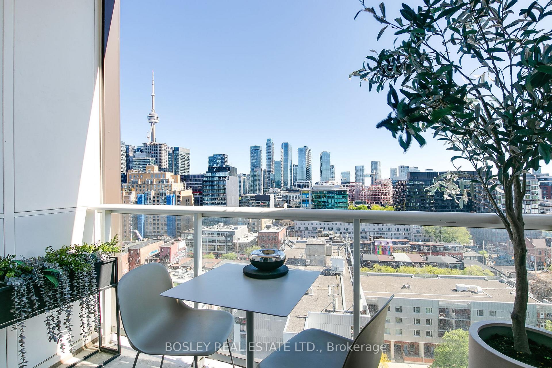 2 Bedrooms Condo at 80 Vanauley, Toronto For sale