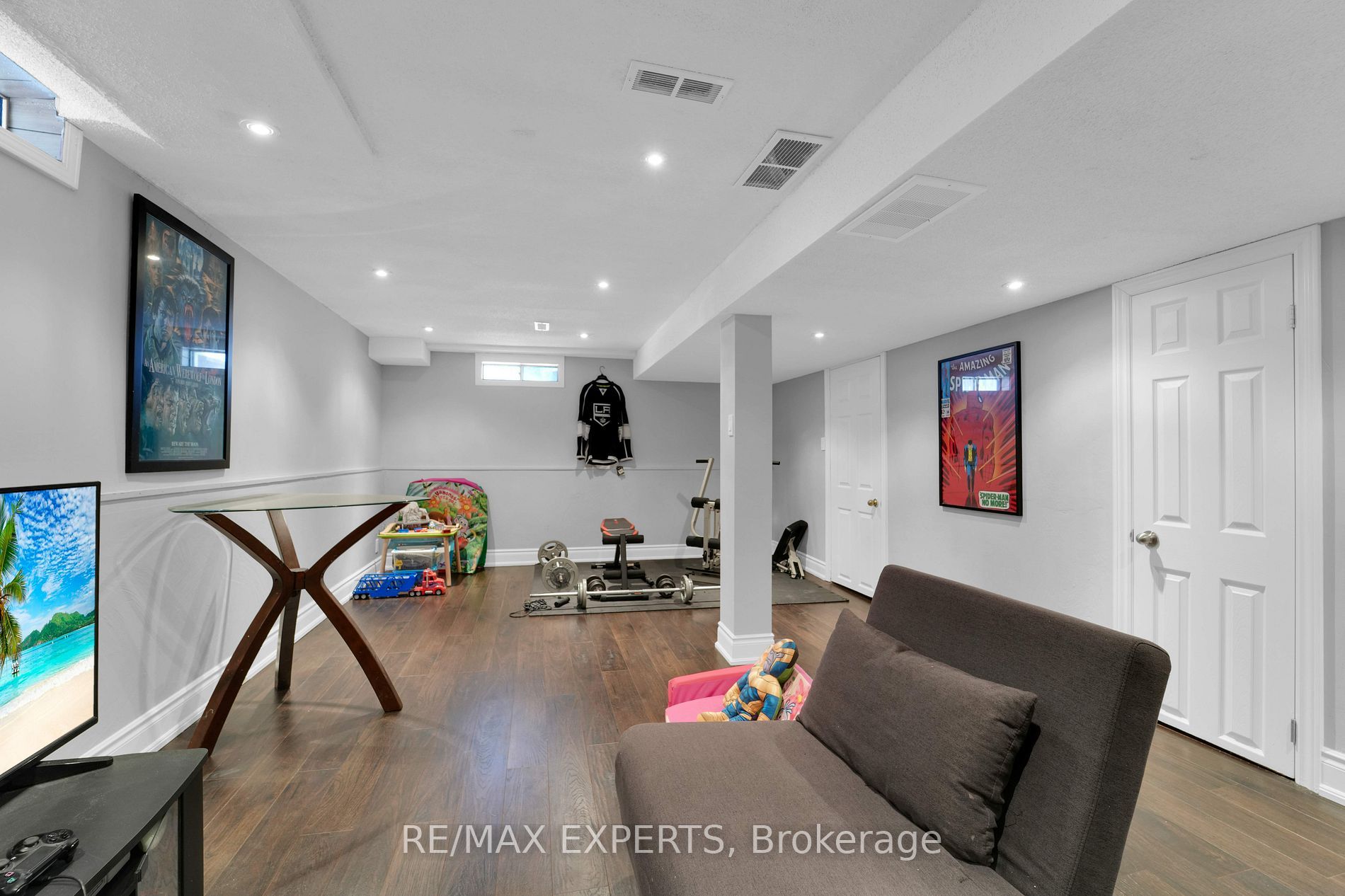 10 Cassander Crescent