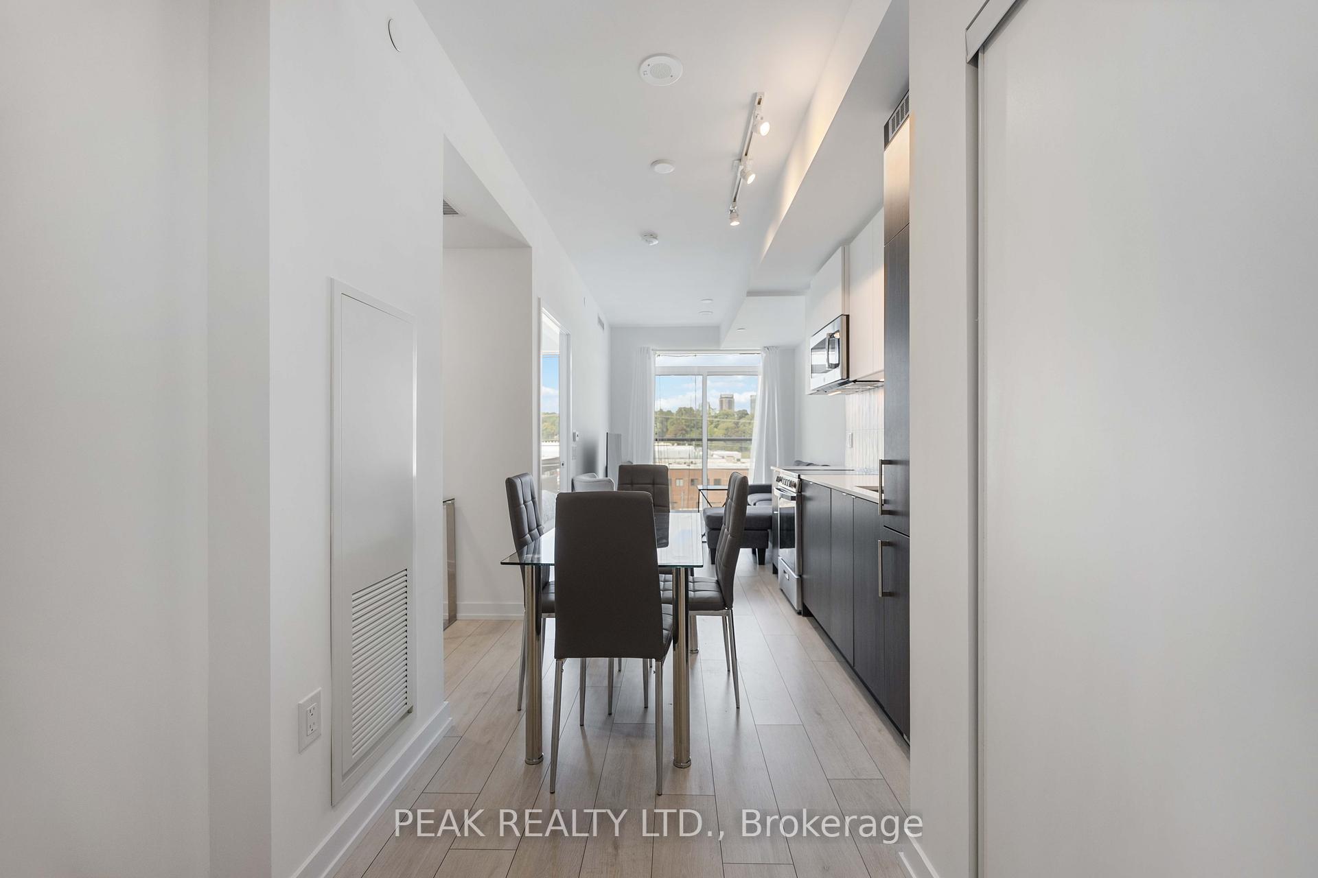 1 Bedroom Condo at 500 Dupont,  Toronto For sale