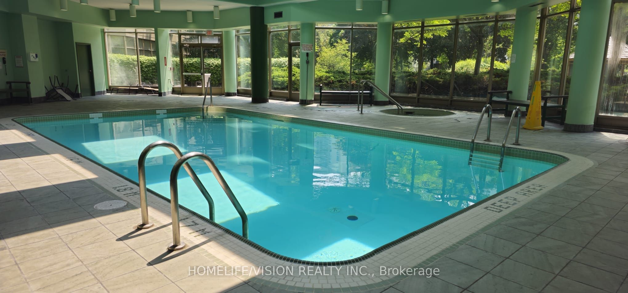 7 Townsgate Drive, #413