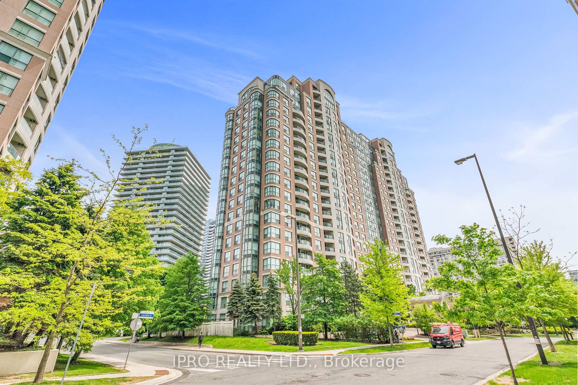 3 Bedrooms Condo at 23 Lorraine, Toronto For sale