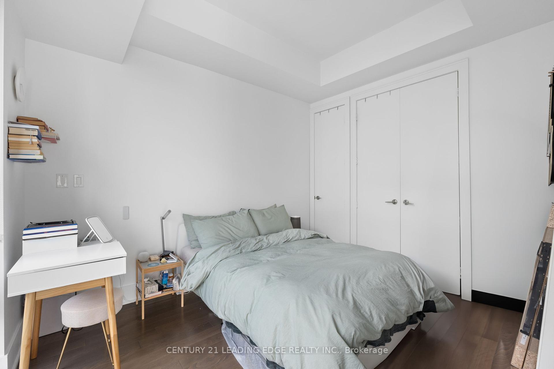 1 Bedroom Condo at 39 Queens, Toronto For sale