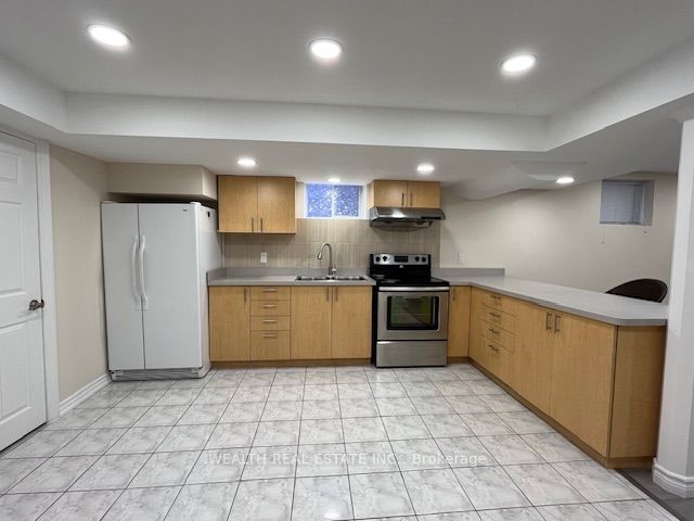 #Basement - 94 Peshawar Avenue, Markham, ON L3R 9V3