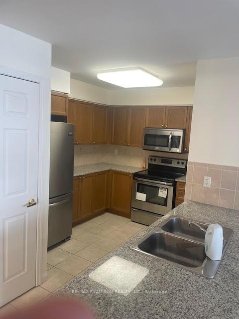 3 Bedrooms Condo at 5940 Yonge,  Toronto For sale