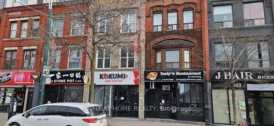 407 Spadina
