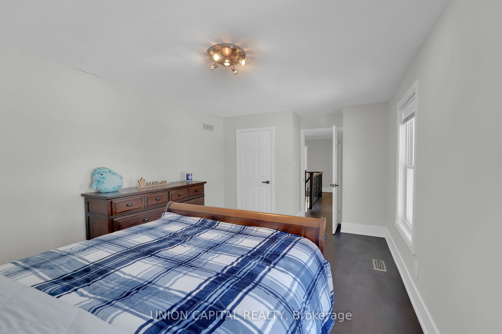 12 Reesor Place