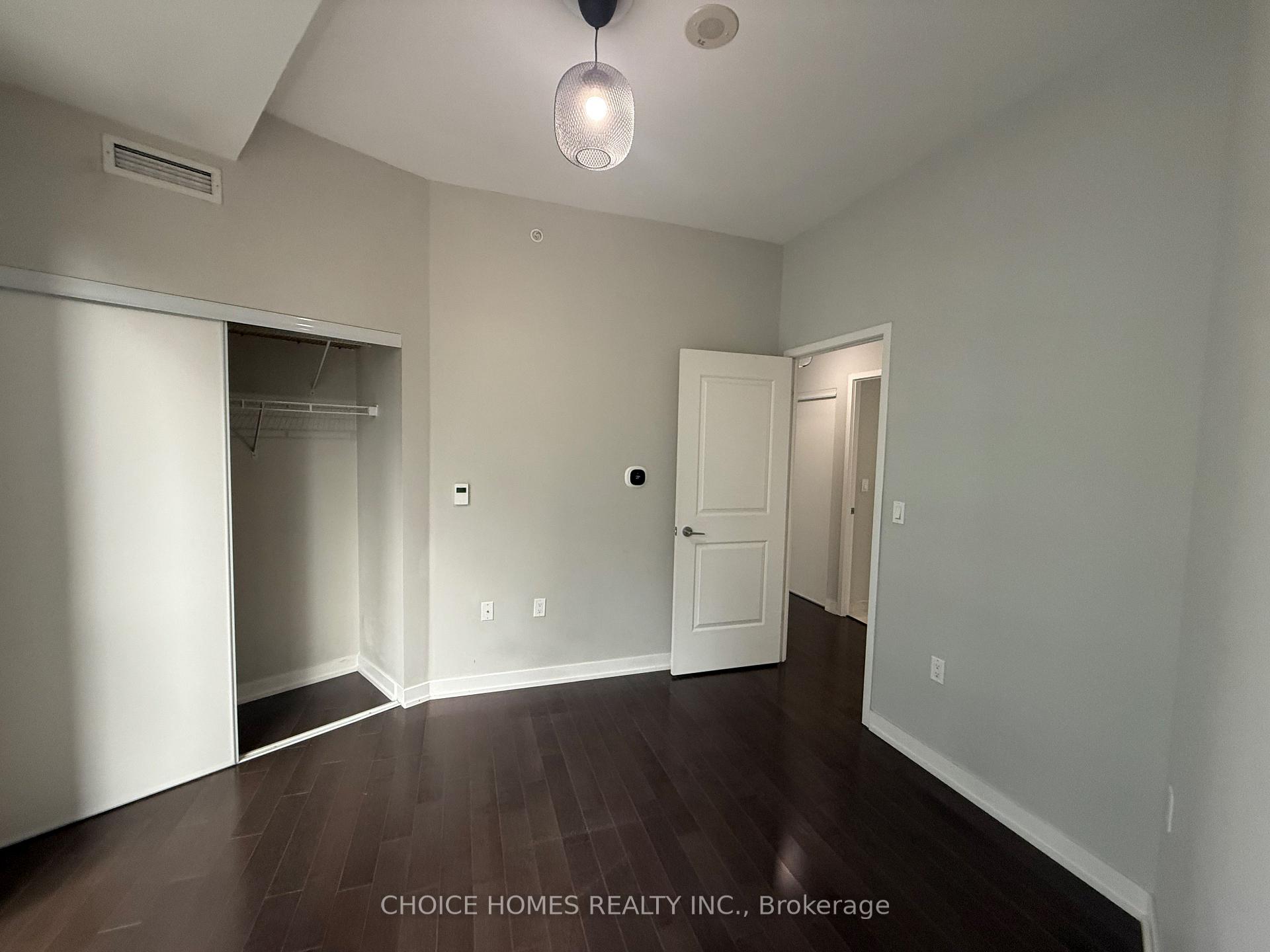 2 Bedrooms Condo at 1 The Esplanade,  Toronto For sale