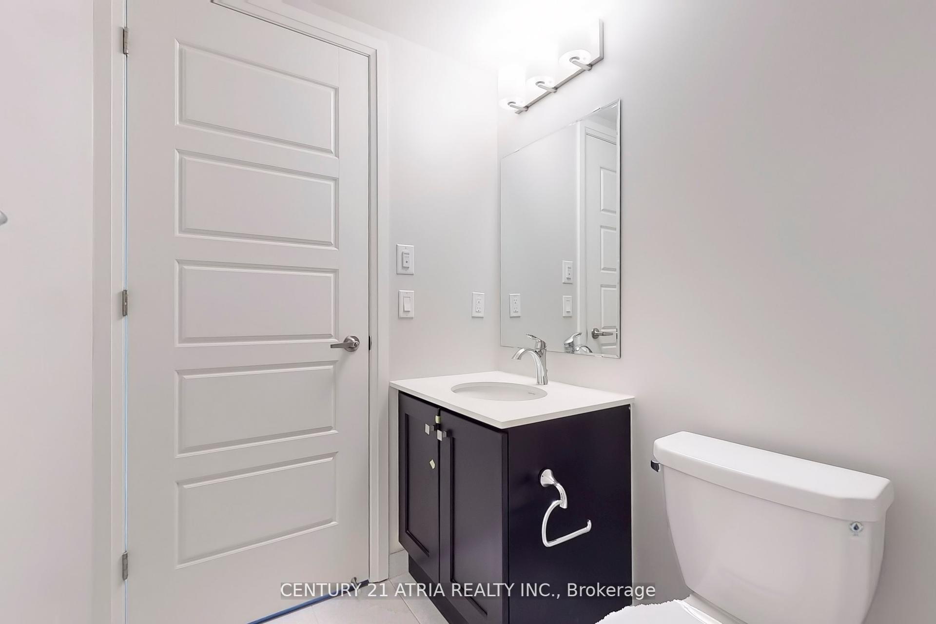 2 Bedrooms Condo at 3006 William Cutmore, Oakville For sale