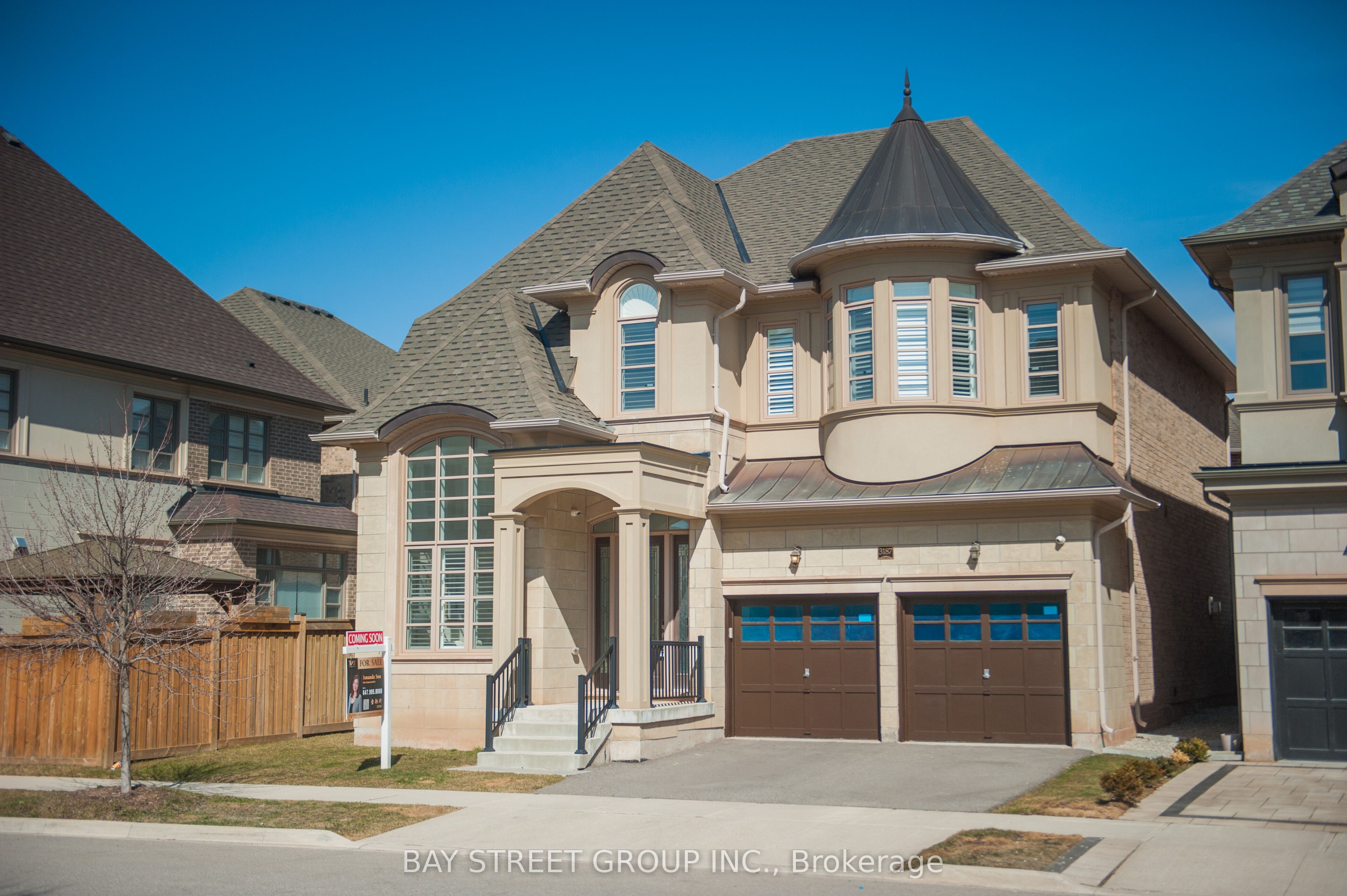 3187 Daniel Way, Oakville, ON L6H 0V7