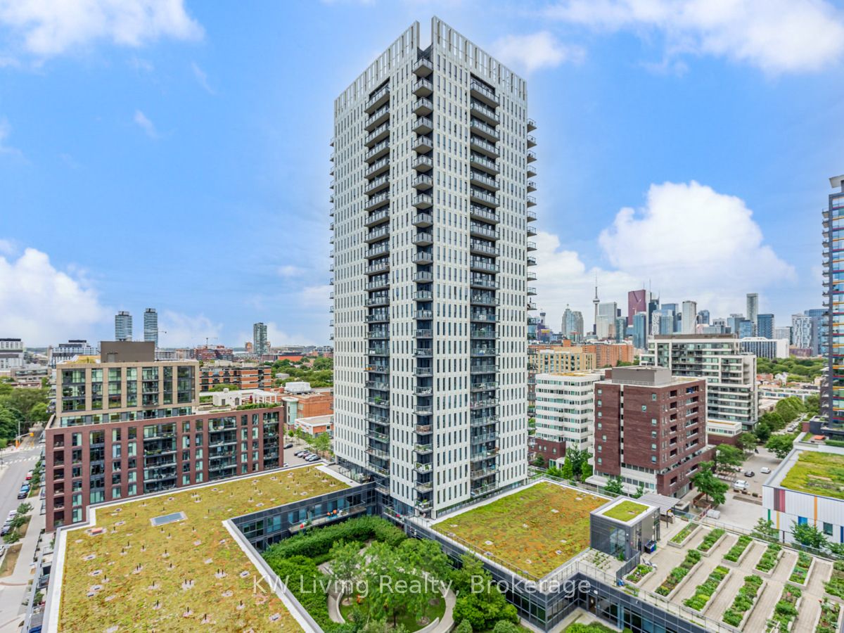 170 Sumach Street, #1402