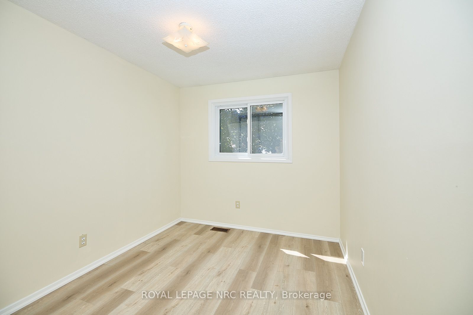 75 Ventura Drive, #23