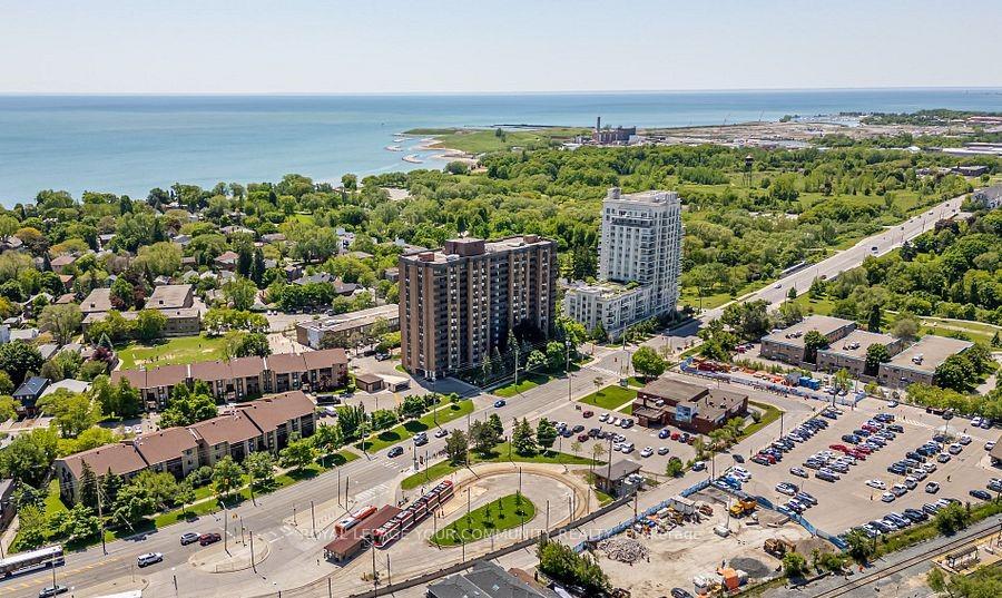 2 Bedrooms Condo at 3845 Lake Shore,  Toronto For sale