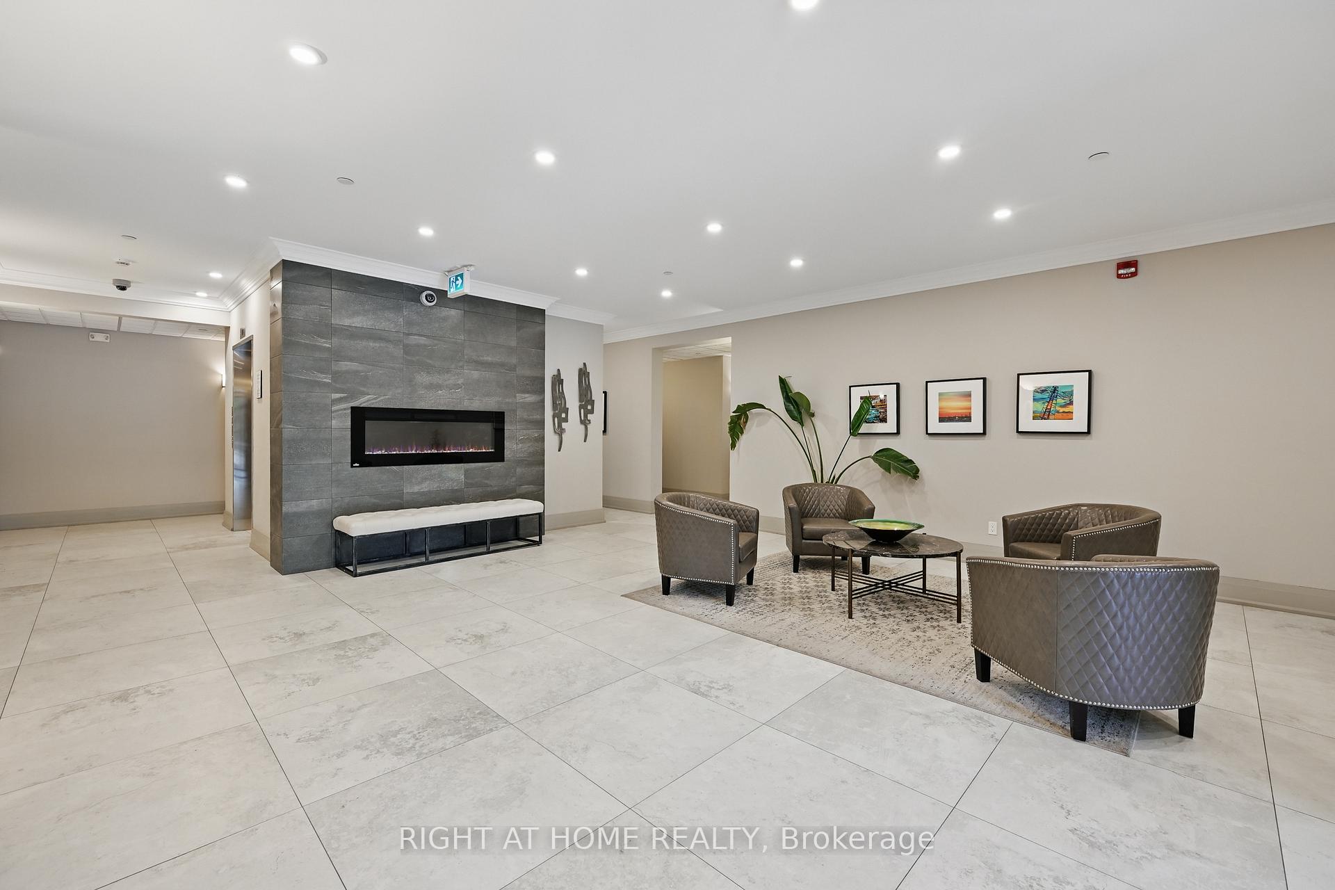 1 Bedroom Condo at 257 Millen, Hamilton For sale