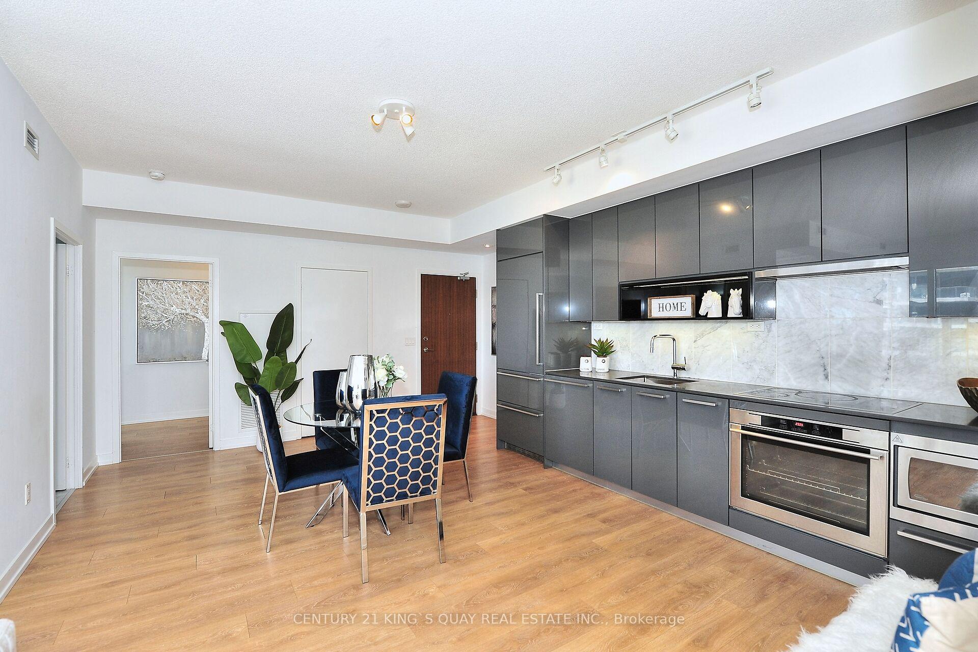 3 Bedrooms Condo at 115 McMahon, Toronto For sale