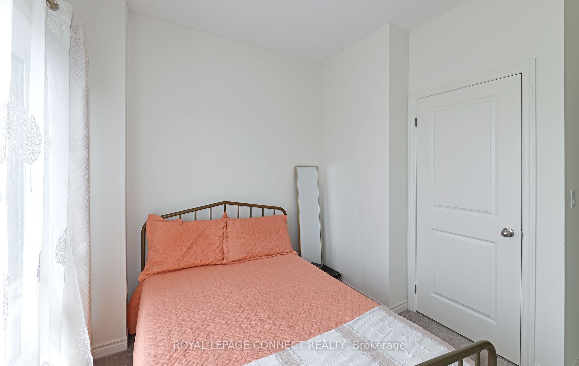 492 Salem Road S, #06