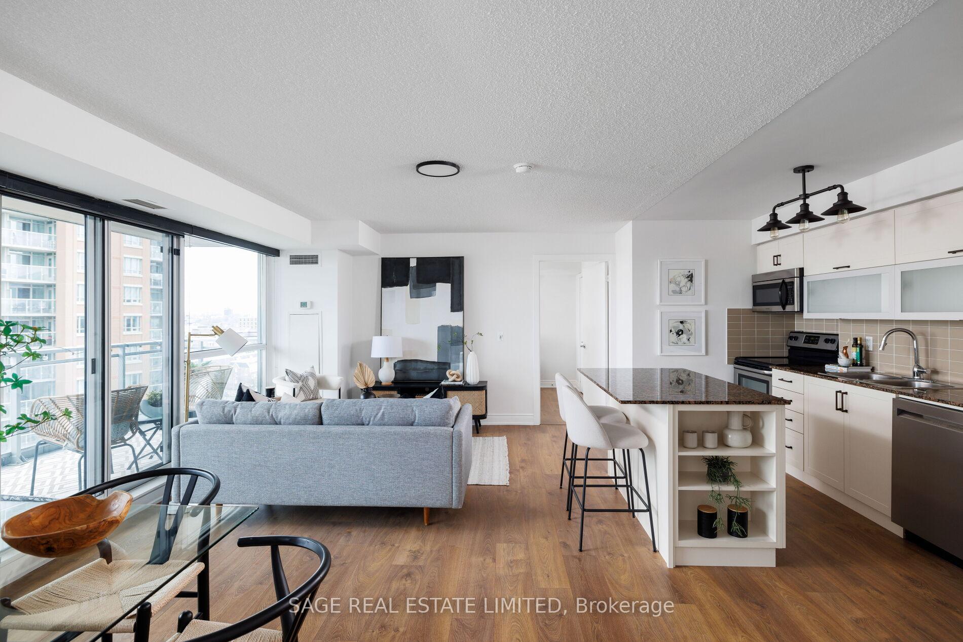 2 Bedrooms Condo at 100 Western Battery, Toronto For sale