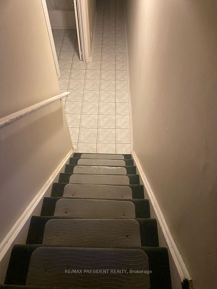 44 Gold Hill Road, Brampton, ON L6X 4V2