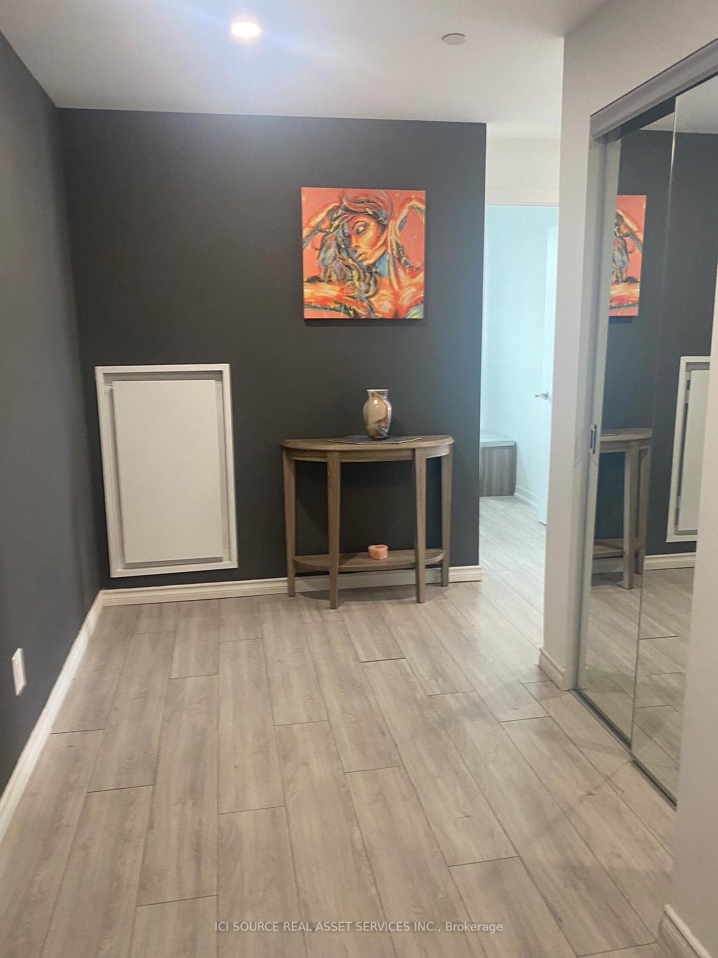 3 Bedrooms Condo at 150 East Liberty, Toronto For sale