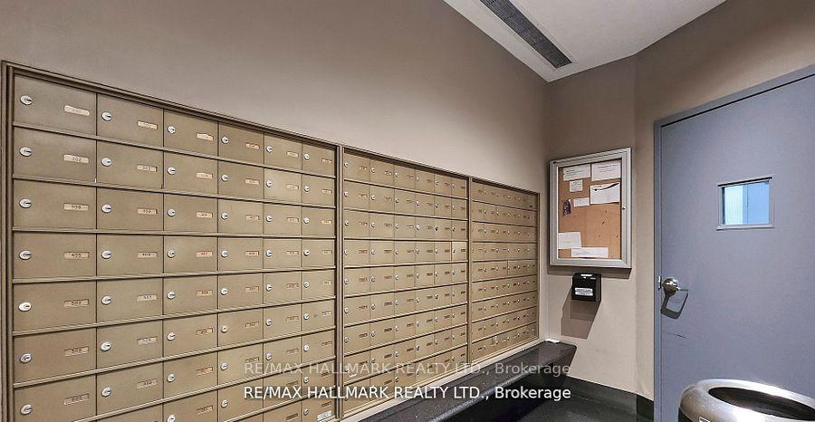 2 Bedrooms Condo at 1121 Bay, Toronto For sale