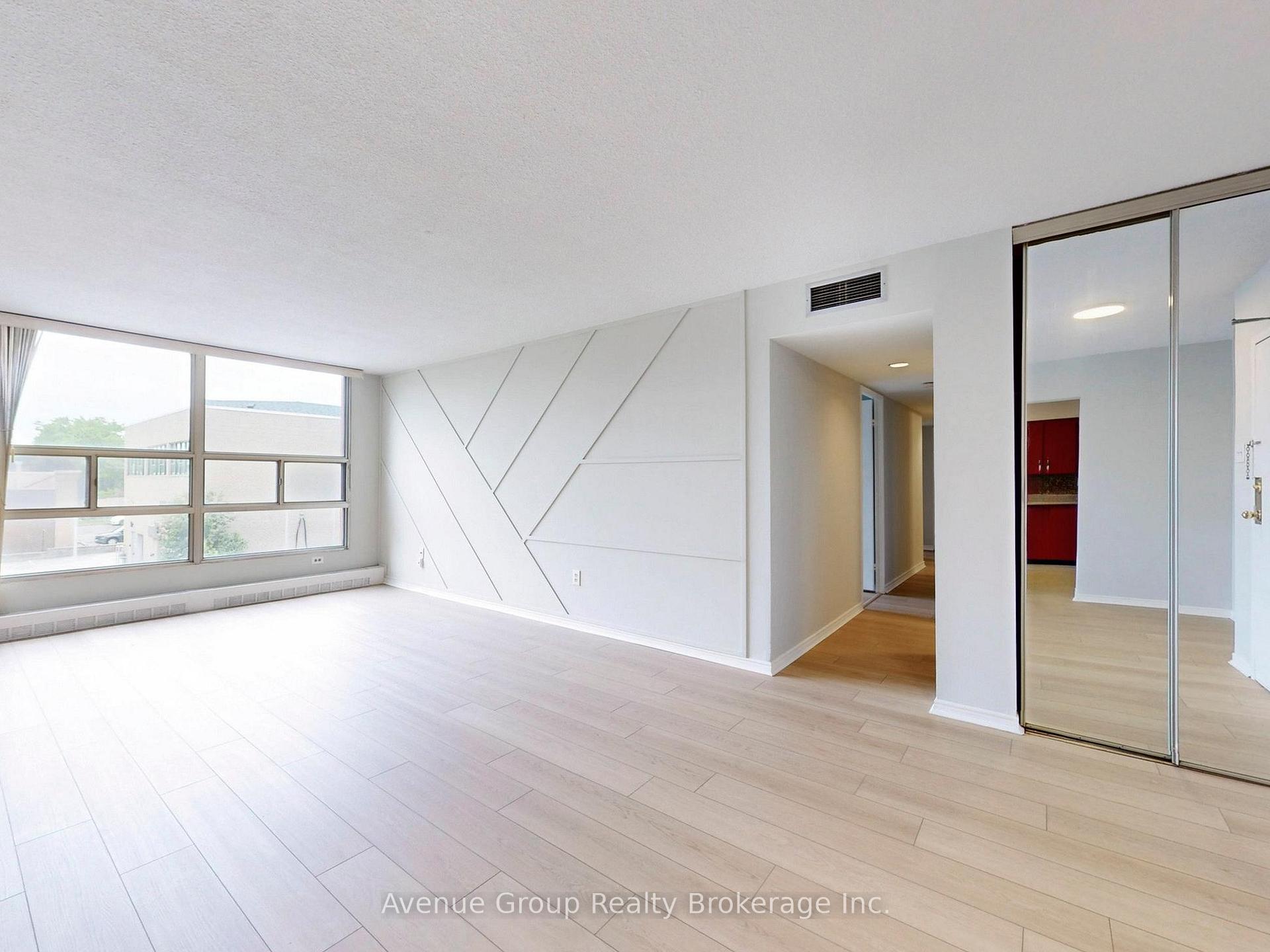 3 Bedrooms Condo at 1703 Mccowan, Toronto For sale