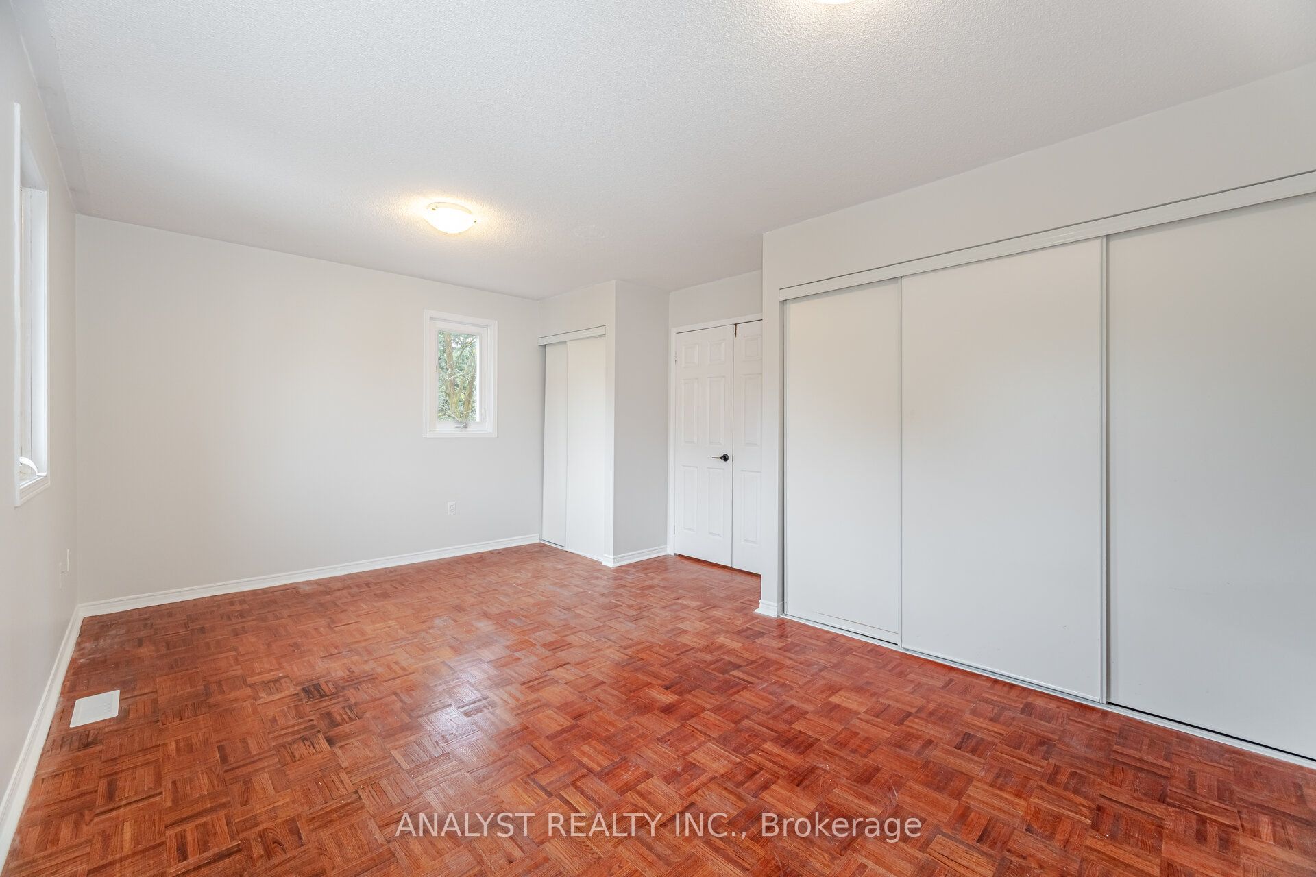 219 Woodbridge Avenue, #1
