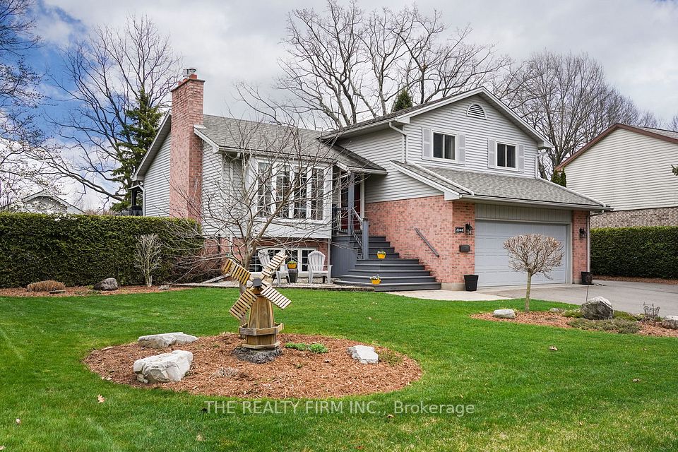 2340 Bentim Road, Strathroy-Caradoc, ON N0M 1W0