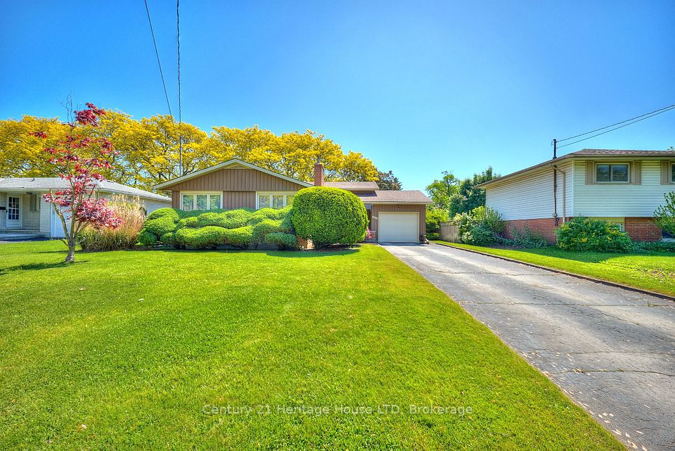 4668 Pinedale