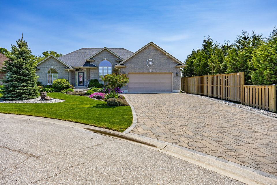 25 Birch Avenue