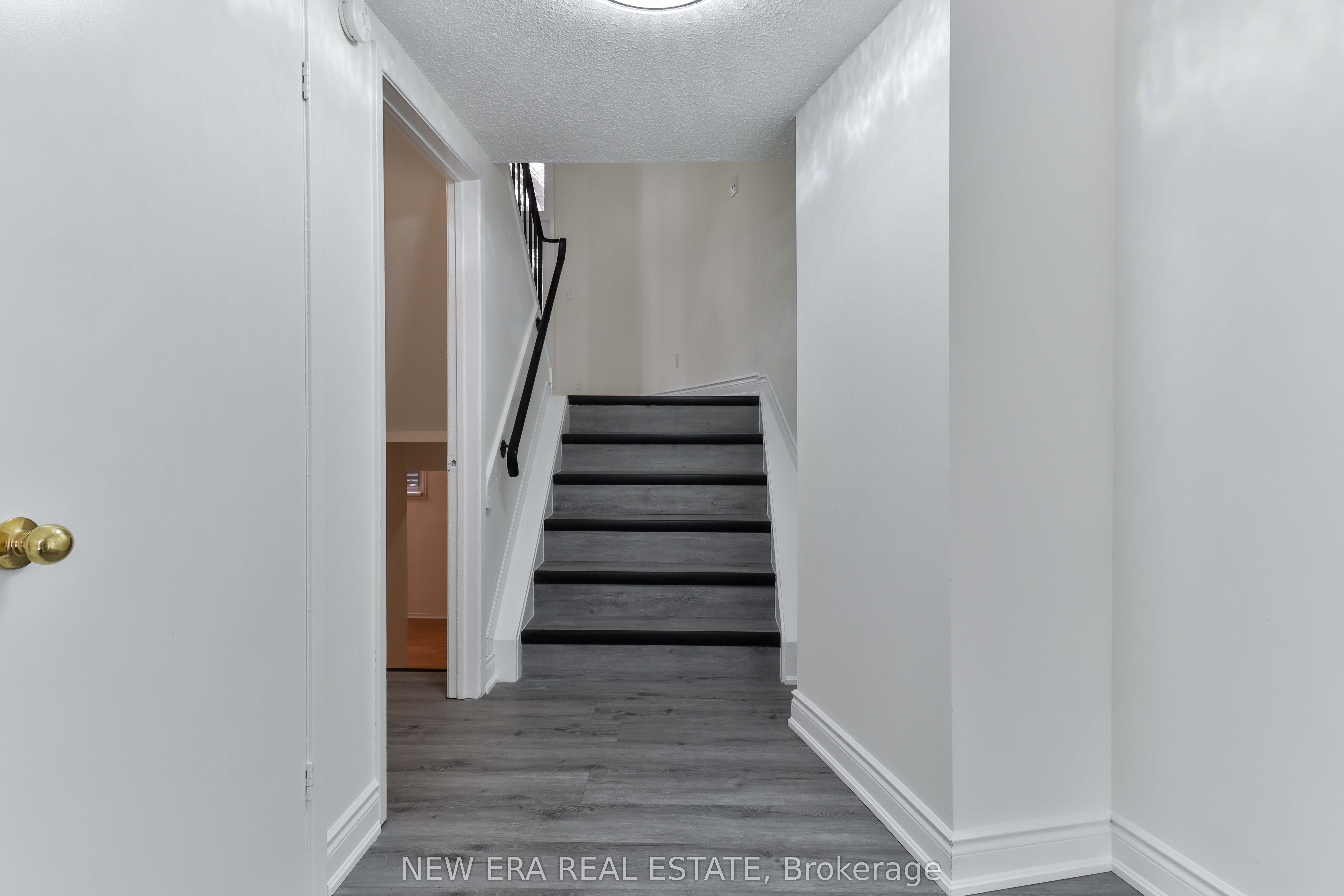 2315 Bromsgrove Road, #137