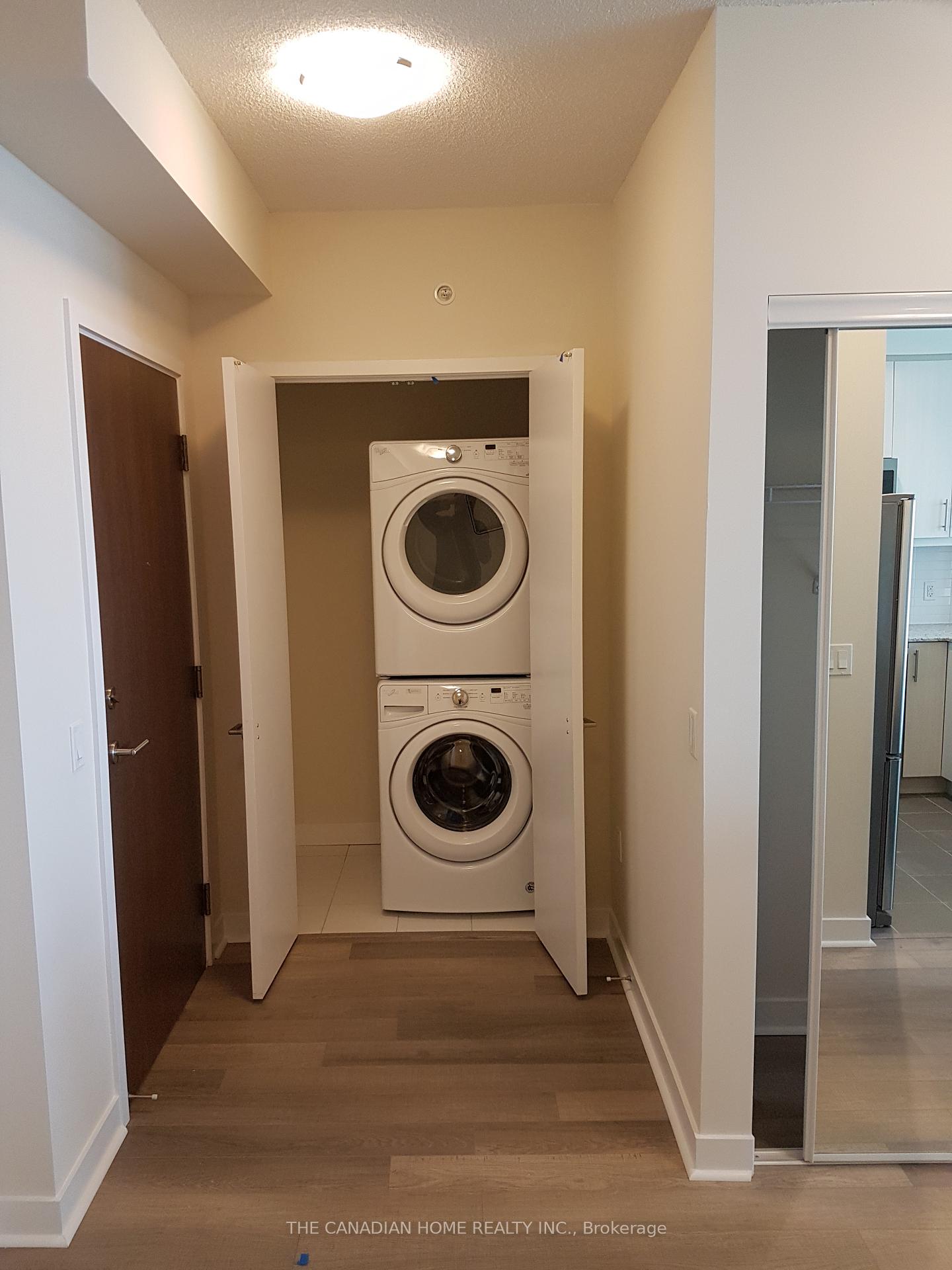 2 Bedrooms Condo at 3975 GRAND PARK, Mississauga For sale