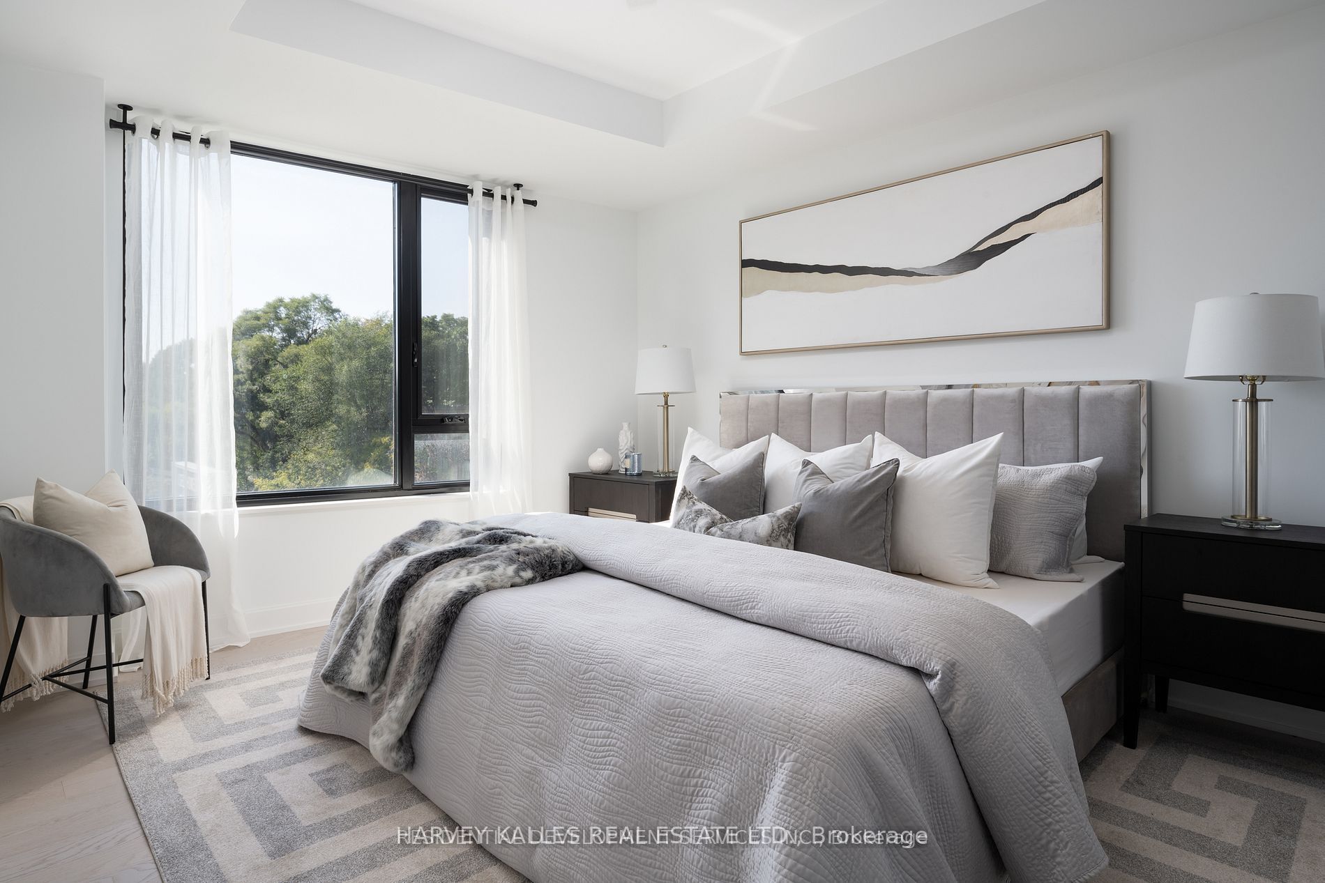 1 Strathgowan Avenue 403