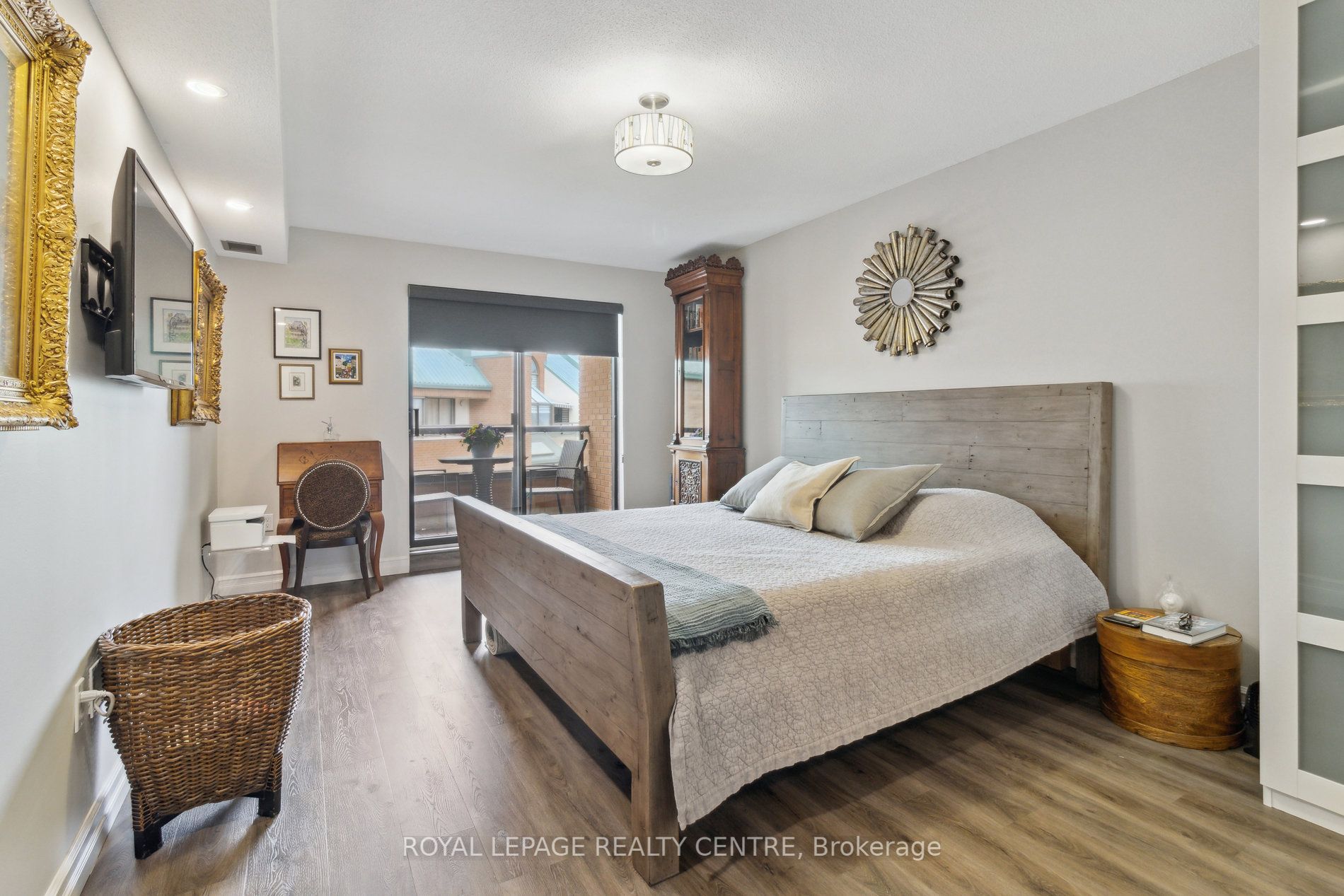 102 Bronte Road, #416
