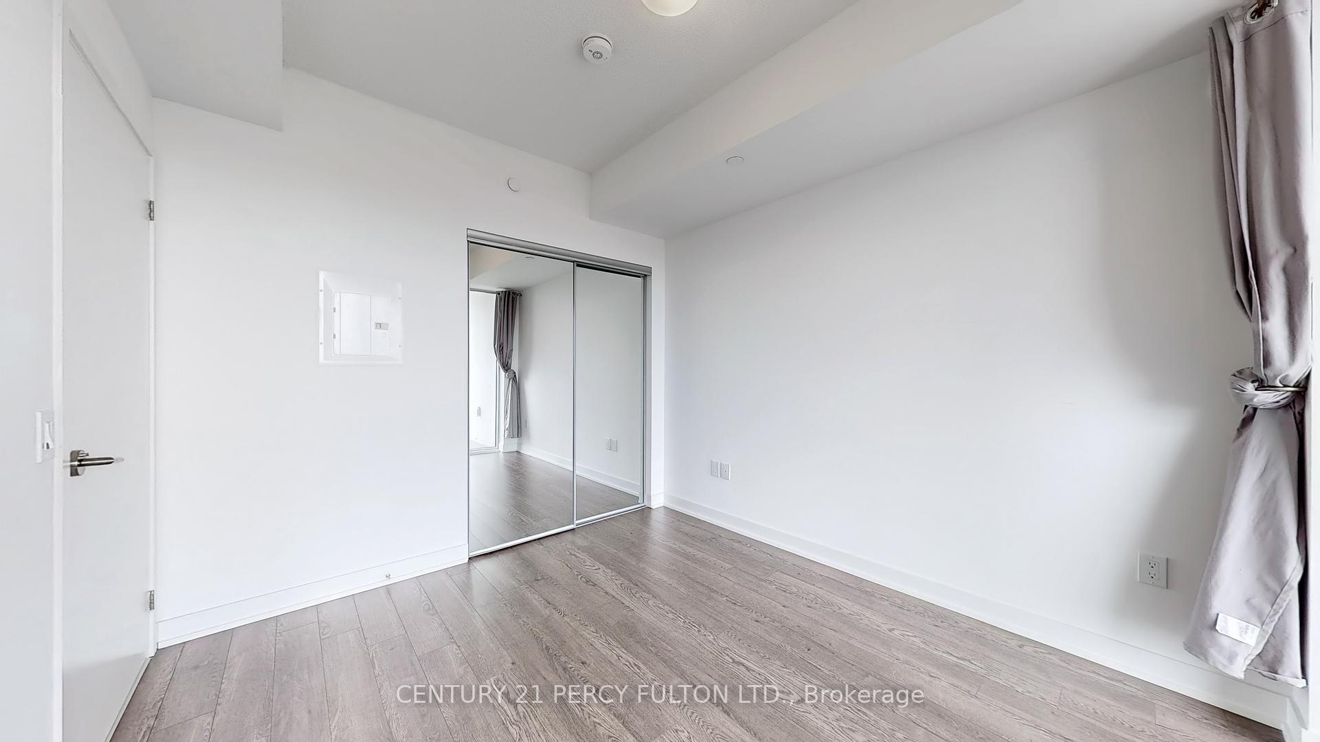 2 Bedrooms Condo at 50 O’Neill,  Toronto For sale
