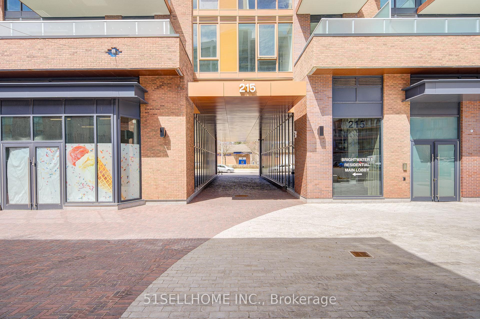 2 Bedrooms Condo at 215 Lakeshore,  Mississauga For sale