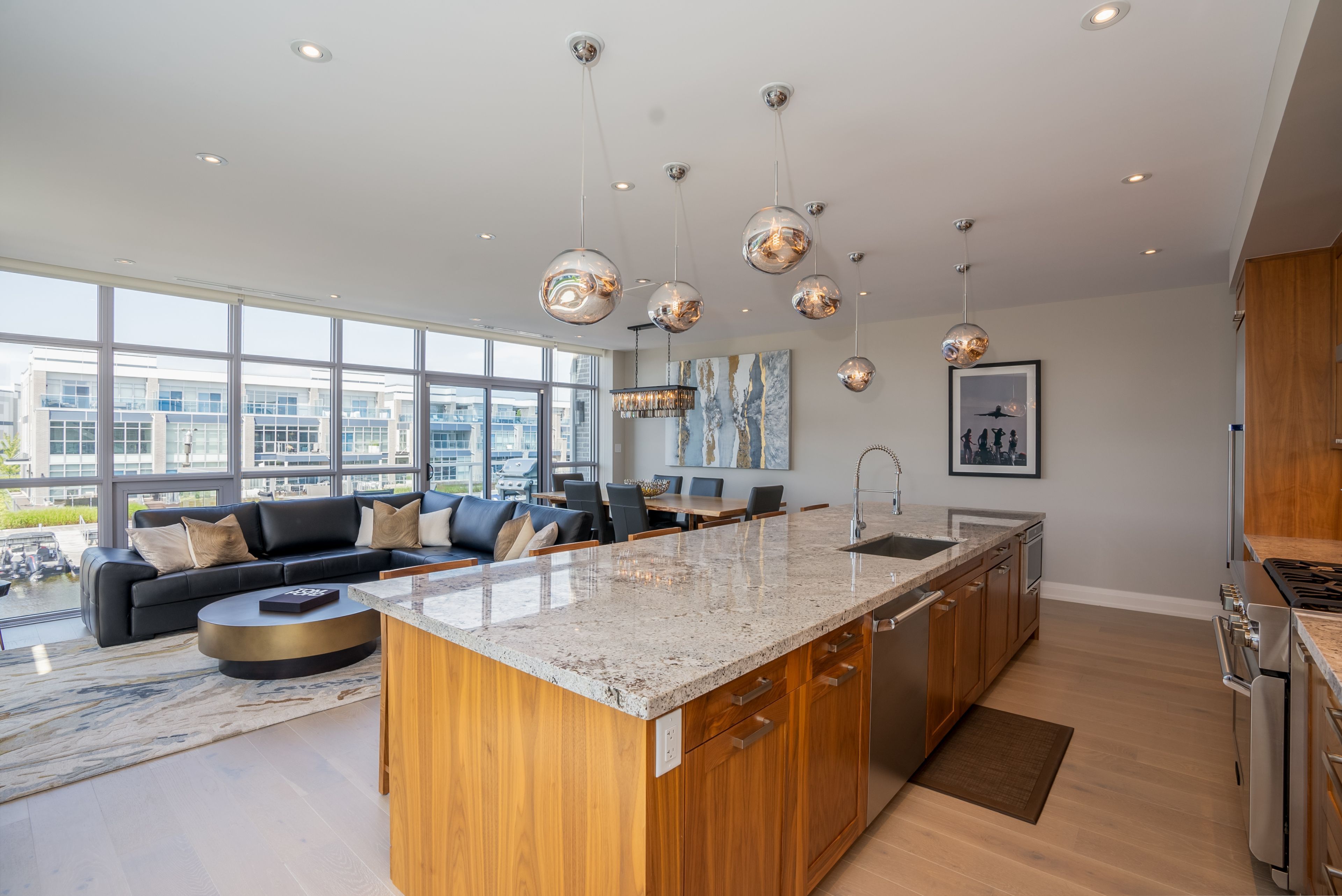 3730 Mangusta Court