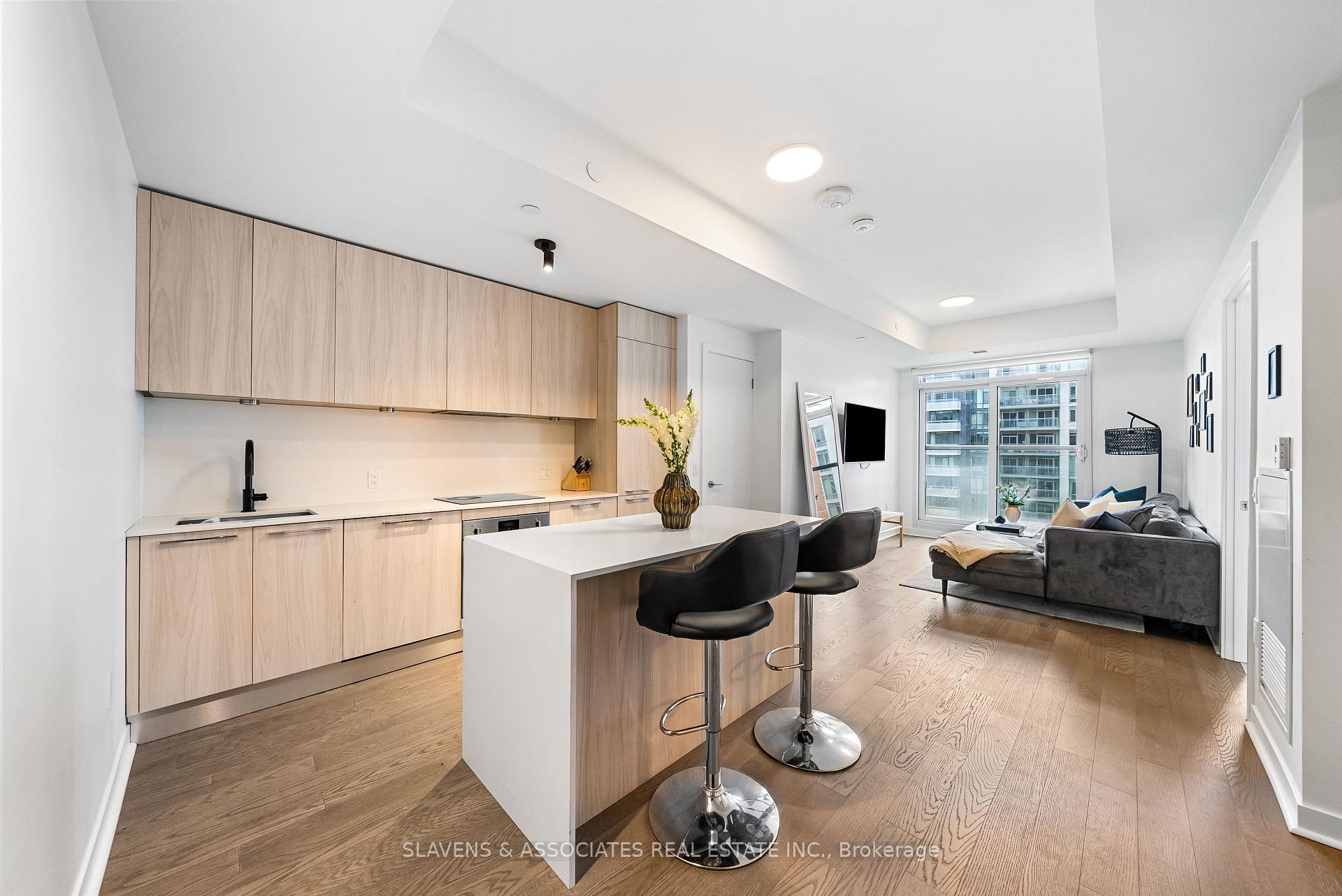 1 Bedroom Condo at 501 Adelaide, Toronto For sale