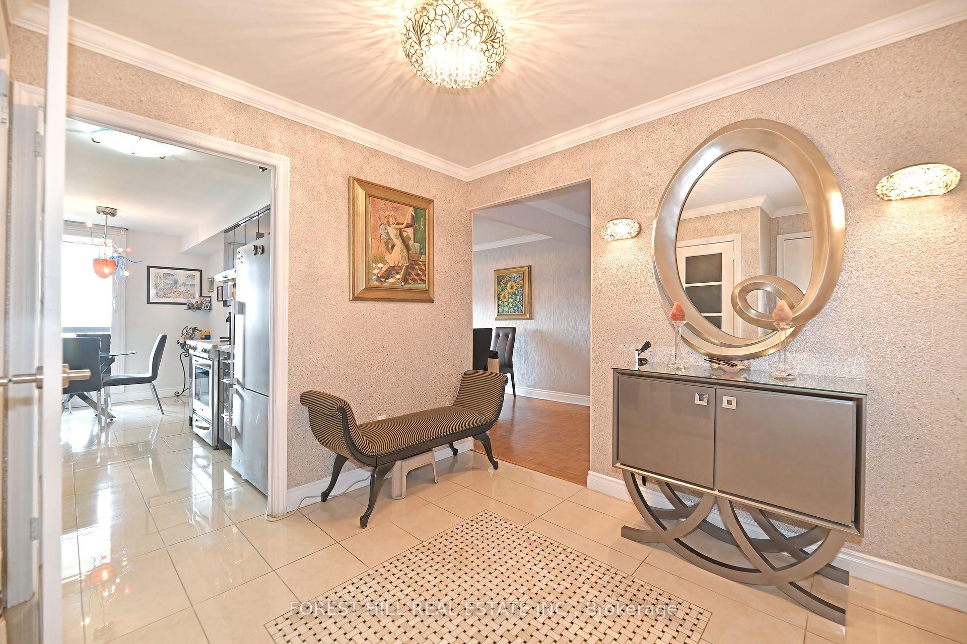 2 Bedrooms Condo at 135 Antibes,  Toronto For sale