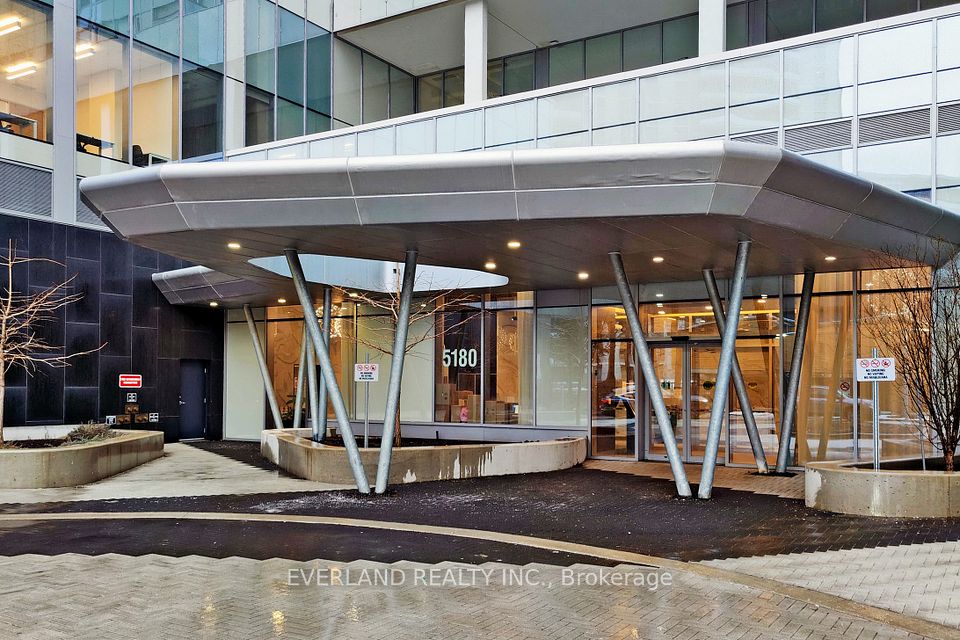 5180 Yonge
